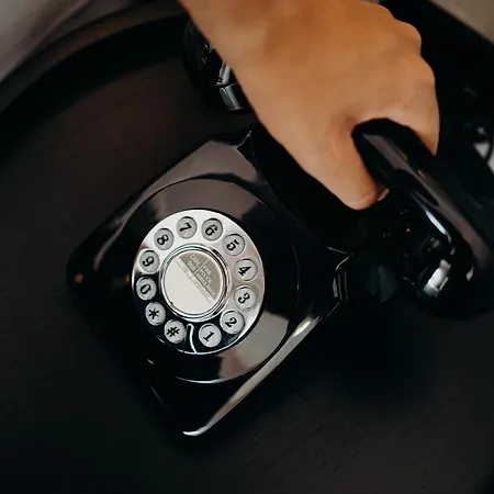 The Editory Garden Otel