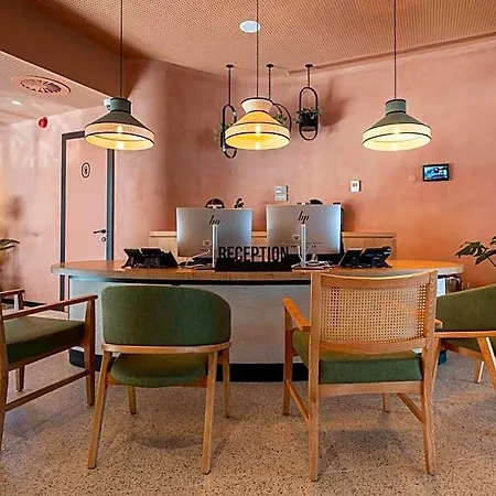 The Editory Garden Hotel 4*
