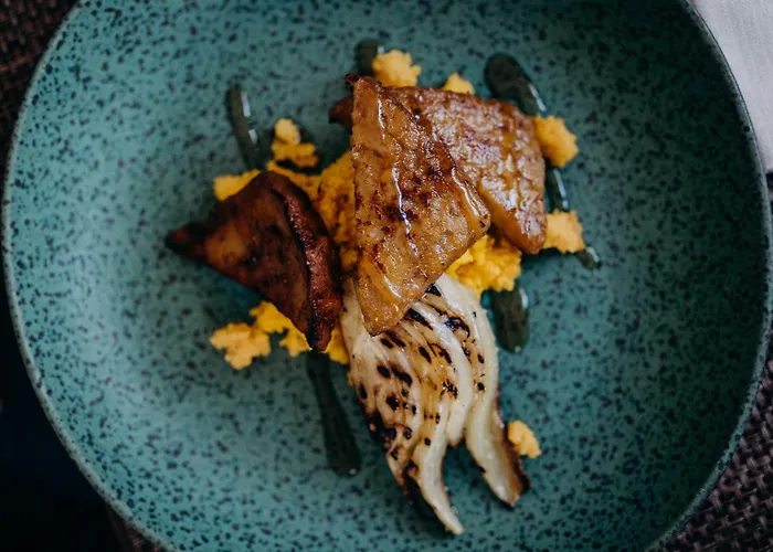 Hotel The Editory Garden Oporto