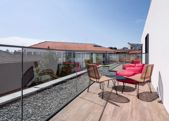 Hotel The Editory Garden Oporto