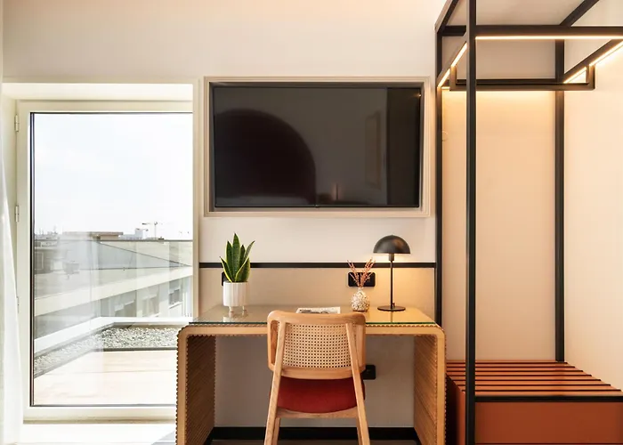 The Editory Garden 4* Porto